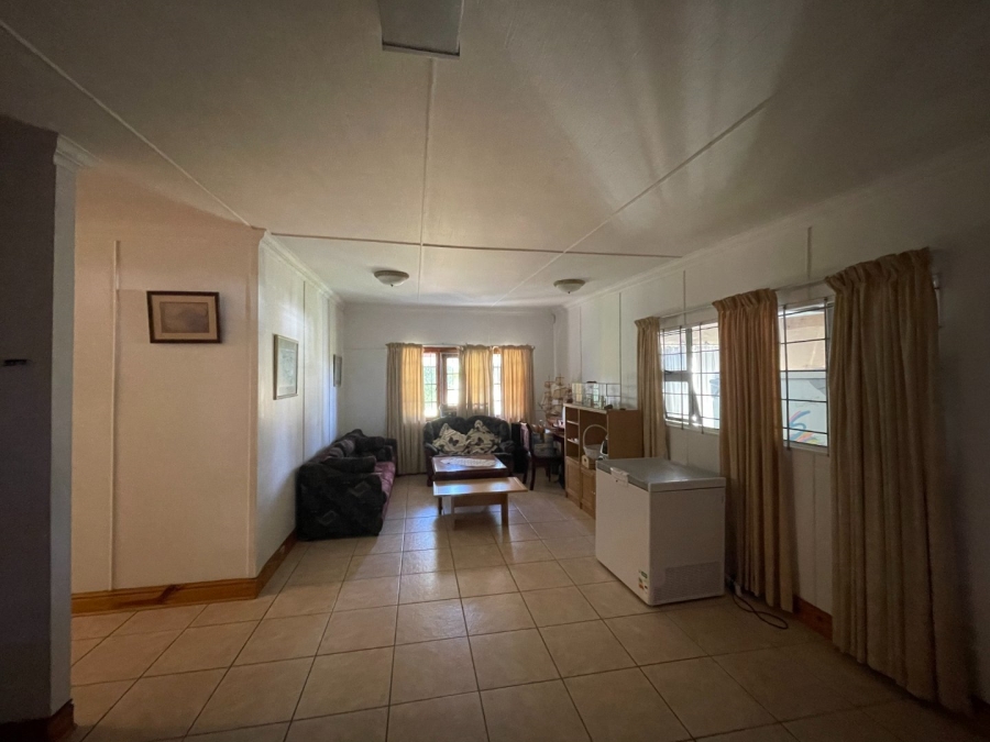 10 Bedroom Property for Sale in Roodefontein AH Western Cape
